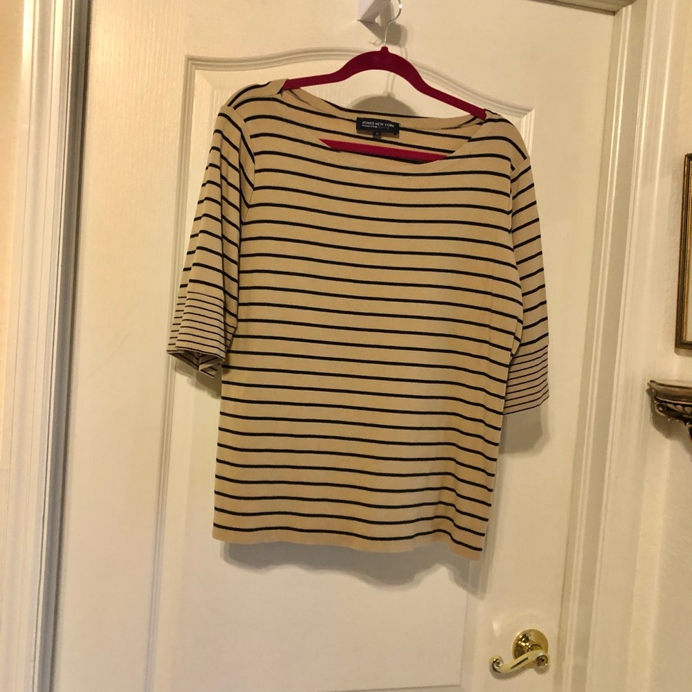 Jones New York Tunic top